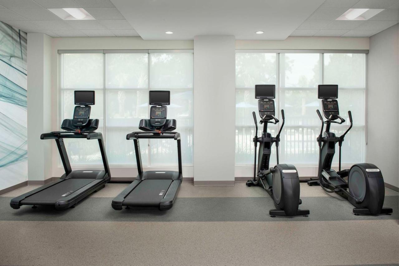 Hilton Garden Inn Pensacola Downtown Екстериор снимка